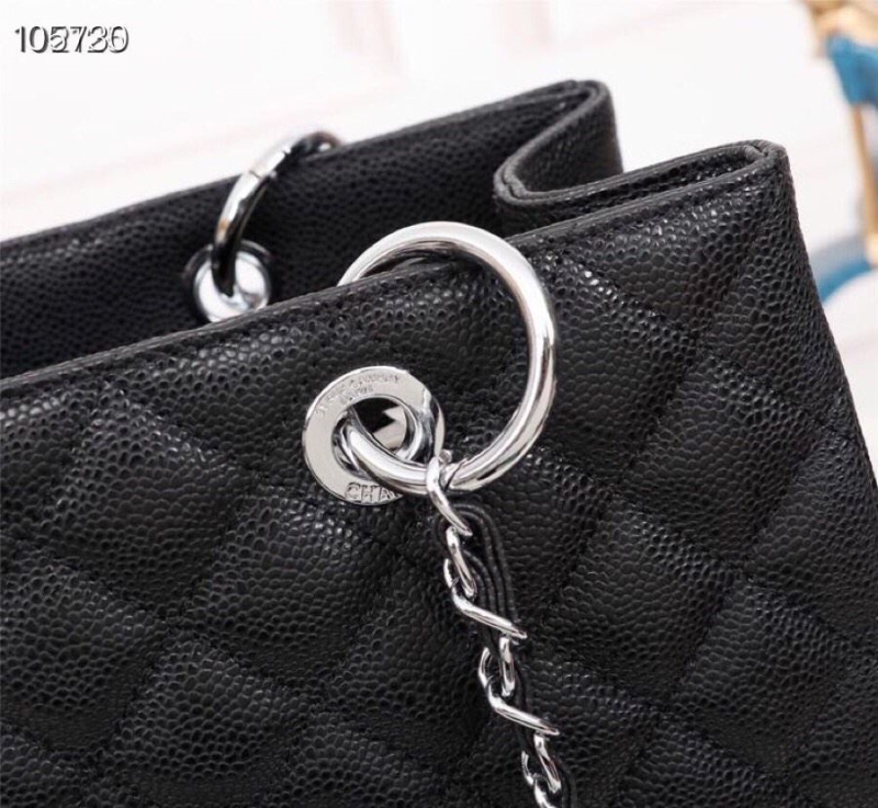 Ch**el shopping bags